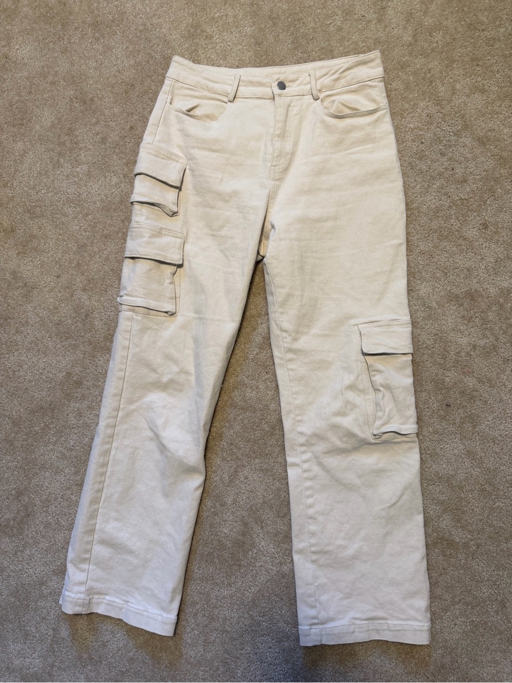 Le Lis Cream Cargo Jeans